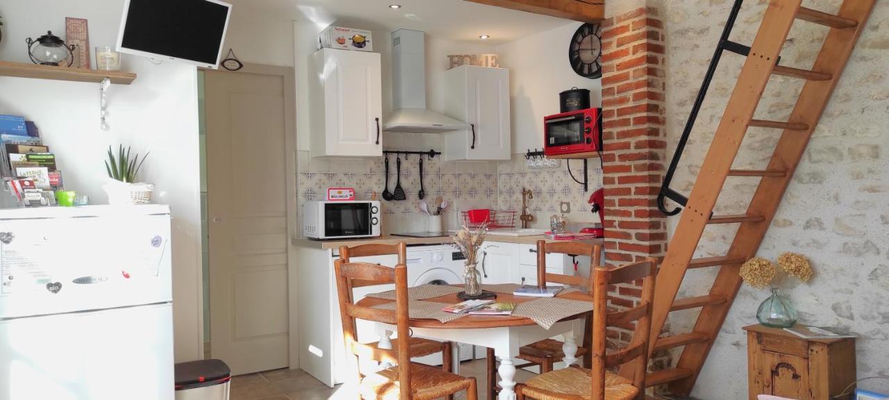 Gite De Charme Beaujoyeulx Molineuf ภายนอก รูปภาพ